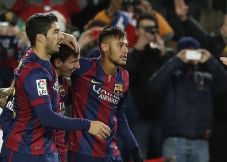 Enrique Kecewa Suarez...