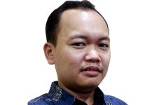 Menegaskan Kembali Politik...