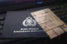 Sejumlah BPKB Mobil...