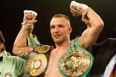 Froch-Ward Bisa Goyahkan...
