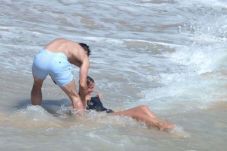 Bikini Louise Redknapp...