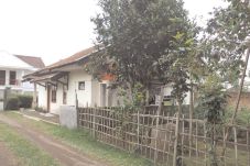 IroniPunya Utang di...