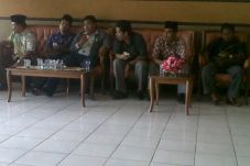 Datangi Polres Bangkalan,...