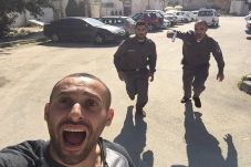Selfie Heroik Pria Palestina...