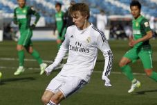 Odegaard Menatap Sejarah...
