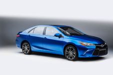 Toyota Siapkan Camry...