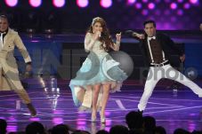 Ayu Ting Ting Ingin...