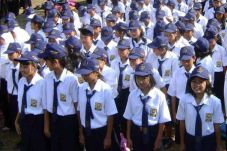 Puluhan SMP di Garut...