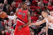 Aldridge Rontokan Dominasi...