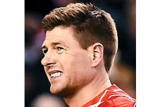 Derby Perpisahan Stevie...