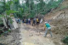 Sejumlah Jalan di Tegal...