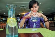 Sensasi Mengonsumsi...