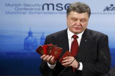 Poroshenko: Tetangga...