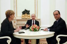 Bahas Ukraina, Pemimpin...