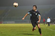 Awal Positif, Iwan Ingin...
