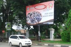 Salah Penulisan, Baliho...