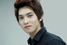 Jonghyun CNBLUE Jadi...
