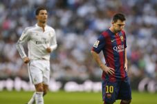 Messi-Ronaldo di Mata...
