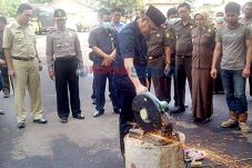 Kejari Sekayu Musnahkan...