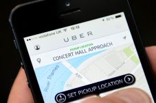 Uber Hadirkan Fitur...