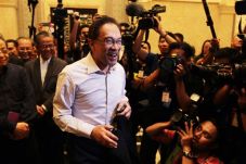 Keluarga Desak Pembebasan...