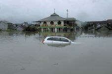 Atasi Banjir, Jakarta...
