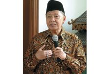 Hamzah Haz Minta Mbah...