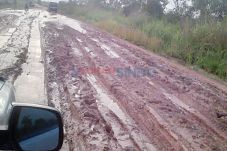 Jalan Penghubung Empat...