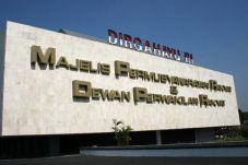 Malam Ini Penentuan...