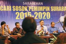 Risma Harus Membuka...