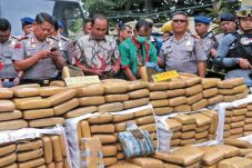 Polisi Sita 2 Ton Ganja...