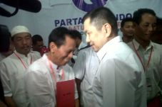 Perindo Jatim Serahkan...