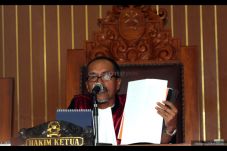 Hakim Sarpin: Tidak...