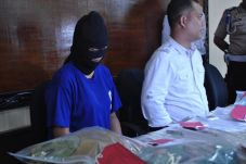 Aksi Brutal Geng Wanita...
