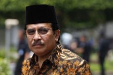 Sofyan Cuek Utang Negara...