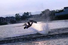 Ski Air dan Wakeboard...