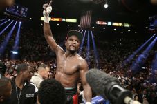 Mayweather Jr Diam-diam...