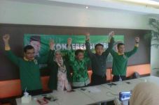 Adanya Putusan PN Jakpus,...