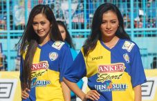 Jersey Arema pun Kecewakan...