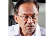 Anwar Ibrahim Bantah...