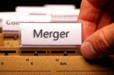 Keputusan Merger Bank...