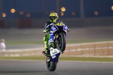 Tolak Superbike, Rossi...
