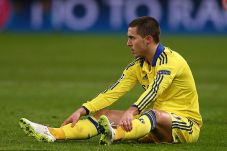 Hazard Sesali Chelsea...