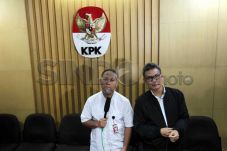 Johan Budi Janji untuk...