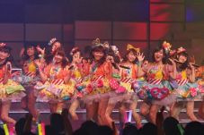 Tampil Bareng JKT48,...