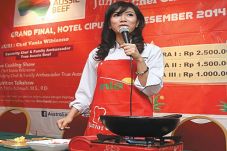Merambah Dunia Fashion
