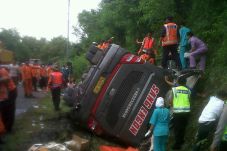 Bus Rombongan Pengajian...