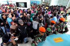 DPR Dorong Penumpang...