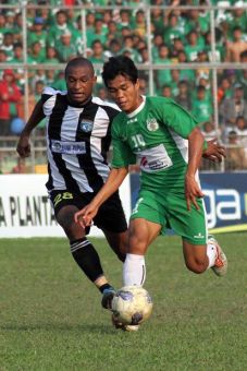 Tak Cocok Jadi Maung,...