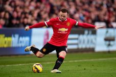 Rooney Desak United...